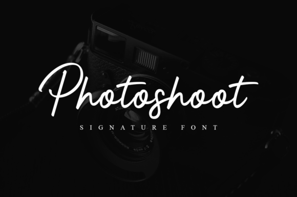 Photoshoot: A Designer Review of this Elegant Handwritten Script